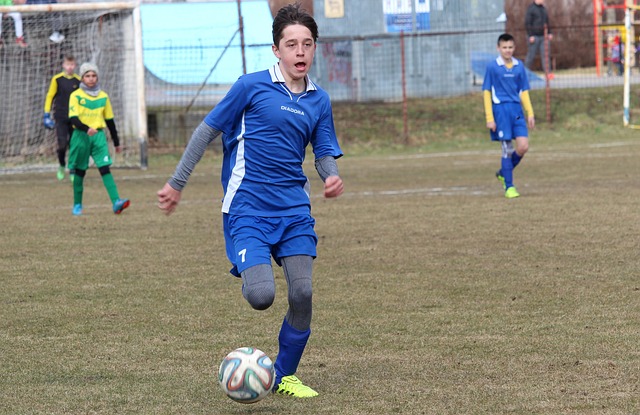 曼凭点球淘 曼凭点球淘